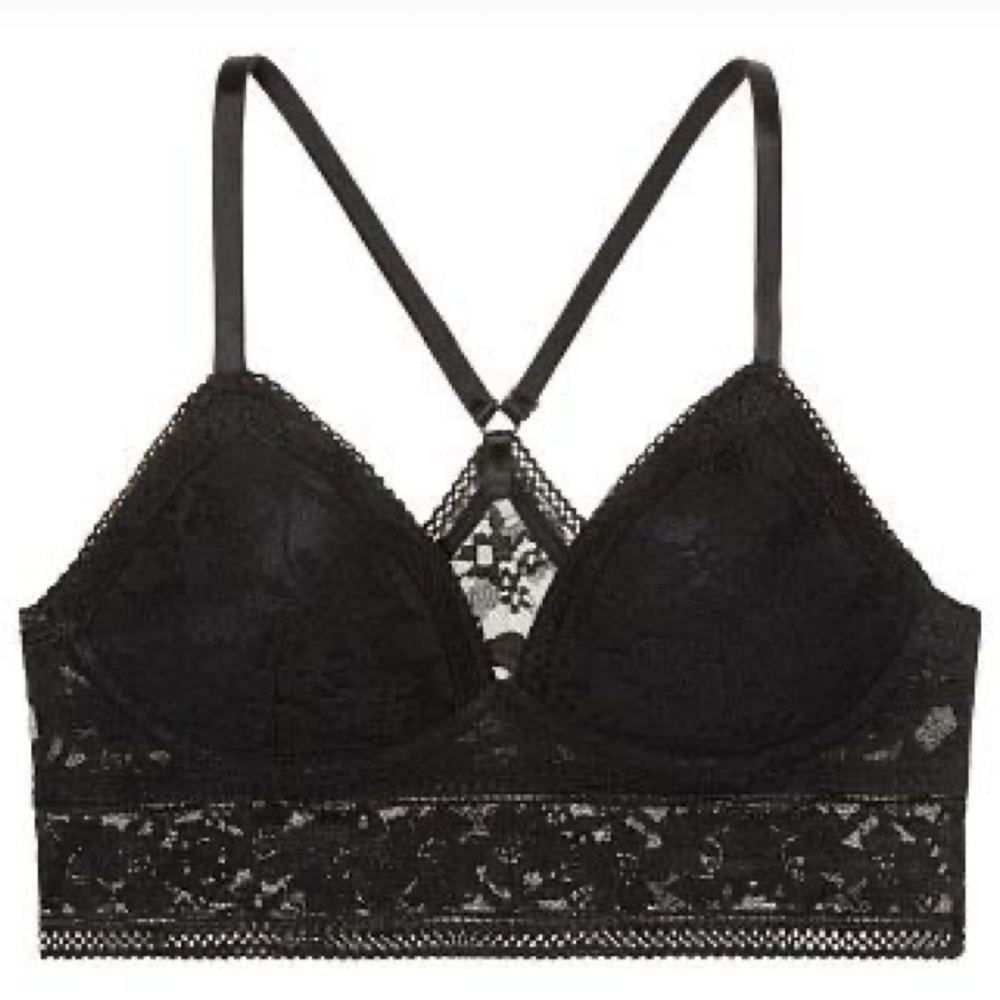NWOT VS Wireless Lacie Racerback Bralette, Medium